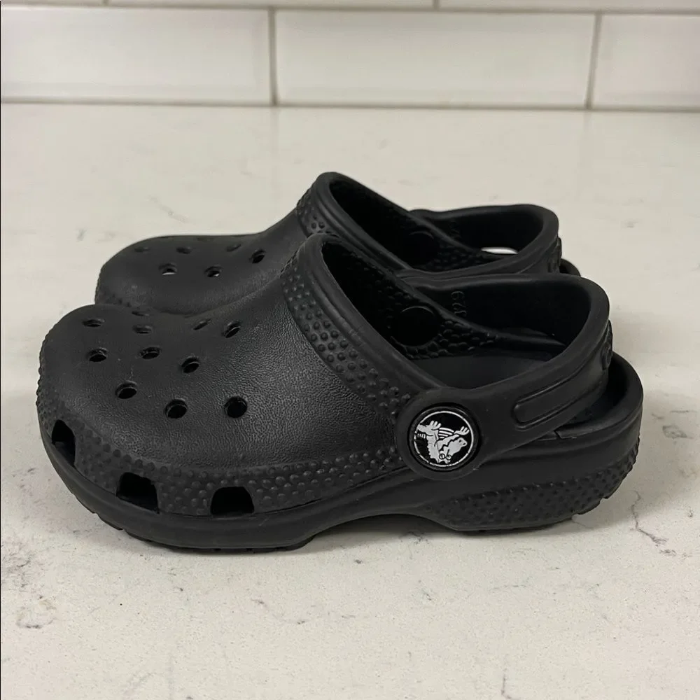 CROCS Kids Black Water Shoes Crocs Little Classic Clog Size 7